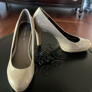 Bandolino Sexy Dark Tan Pumps Heels Size 8 Women’s